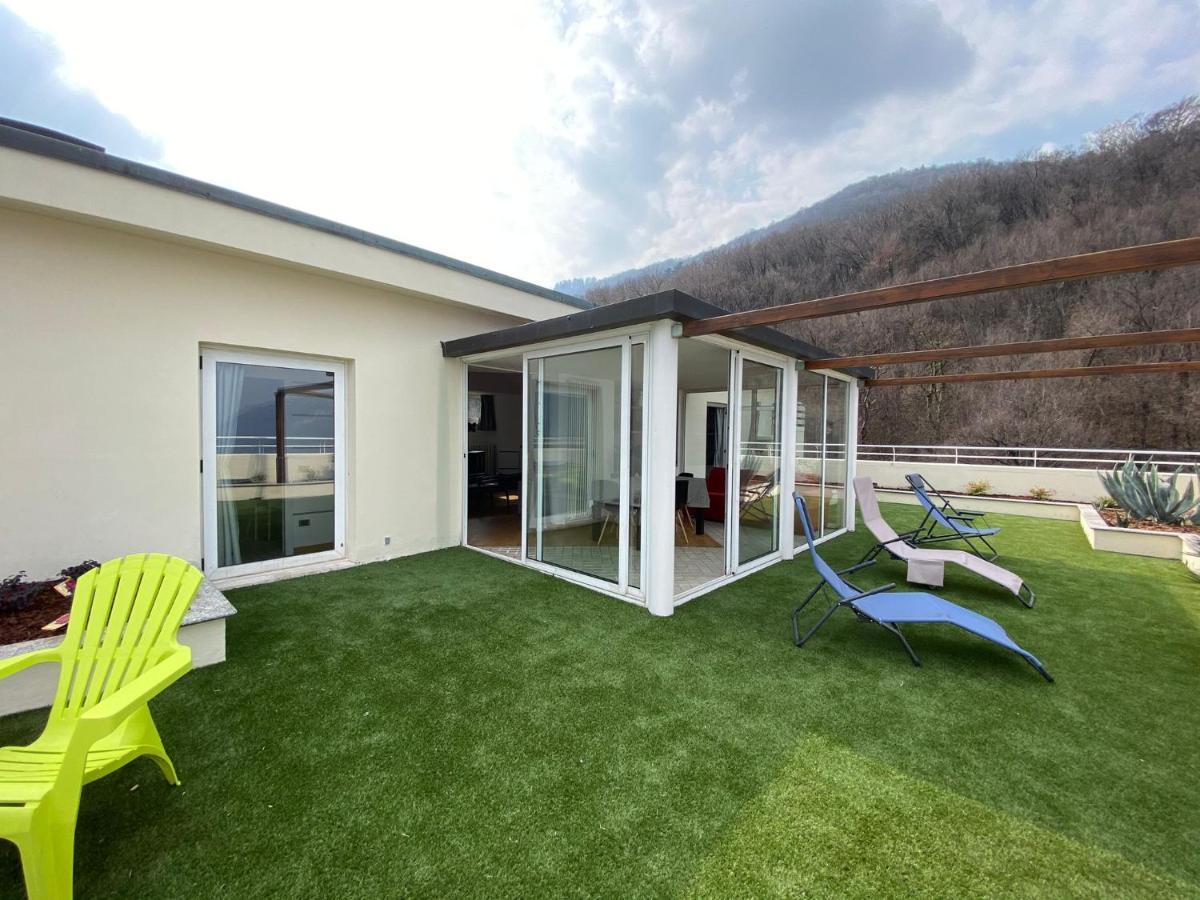Attico With Big Terrace In Residence With Pool Valbrona Luaran gambar