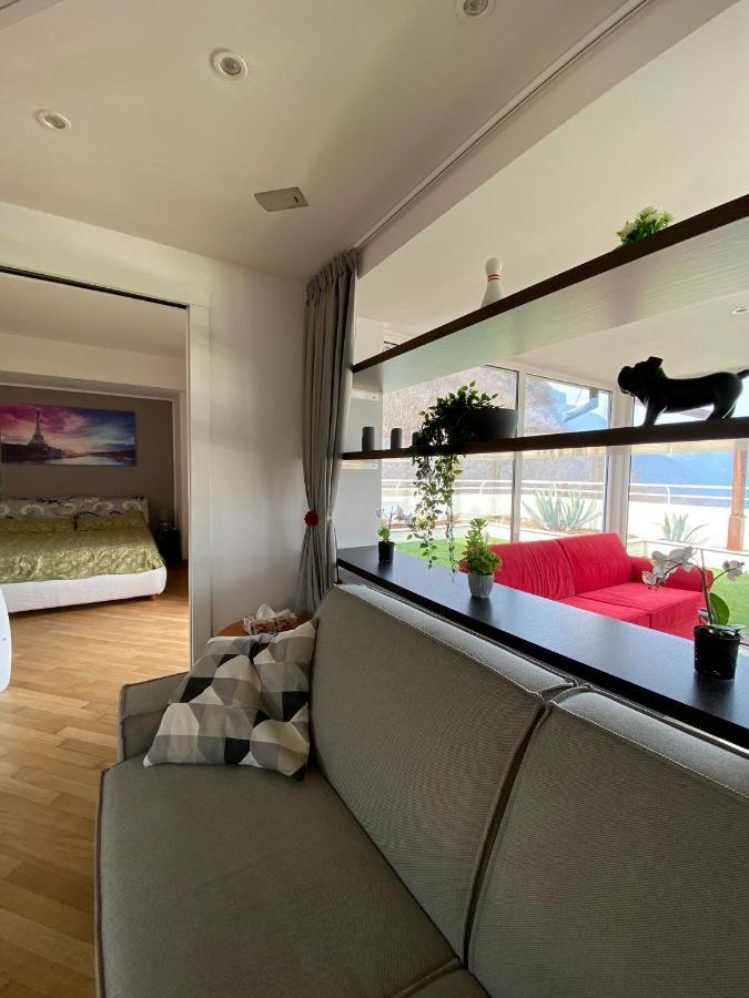 Attico With Big Terrace In Residence With Pool Valbrona Luaran gambar