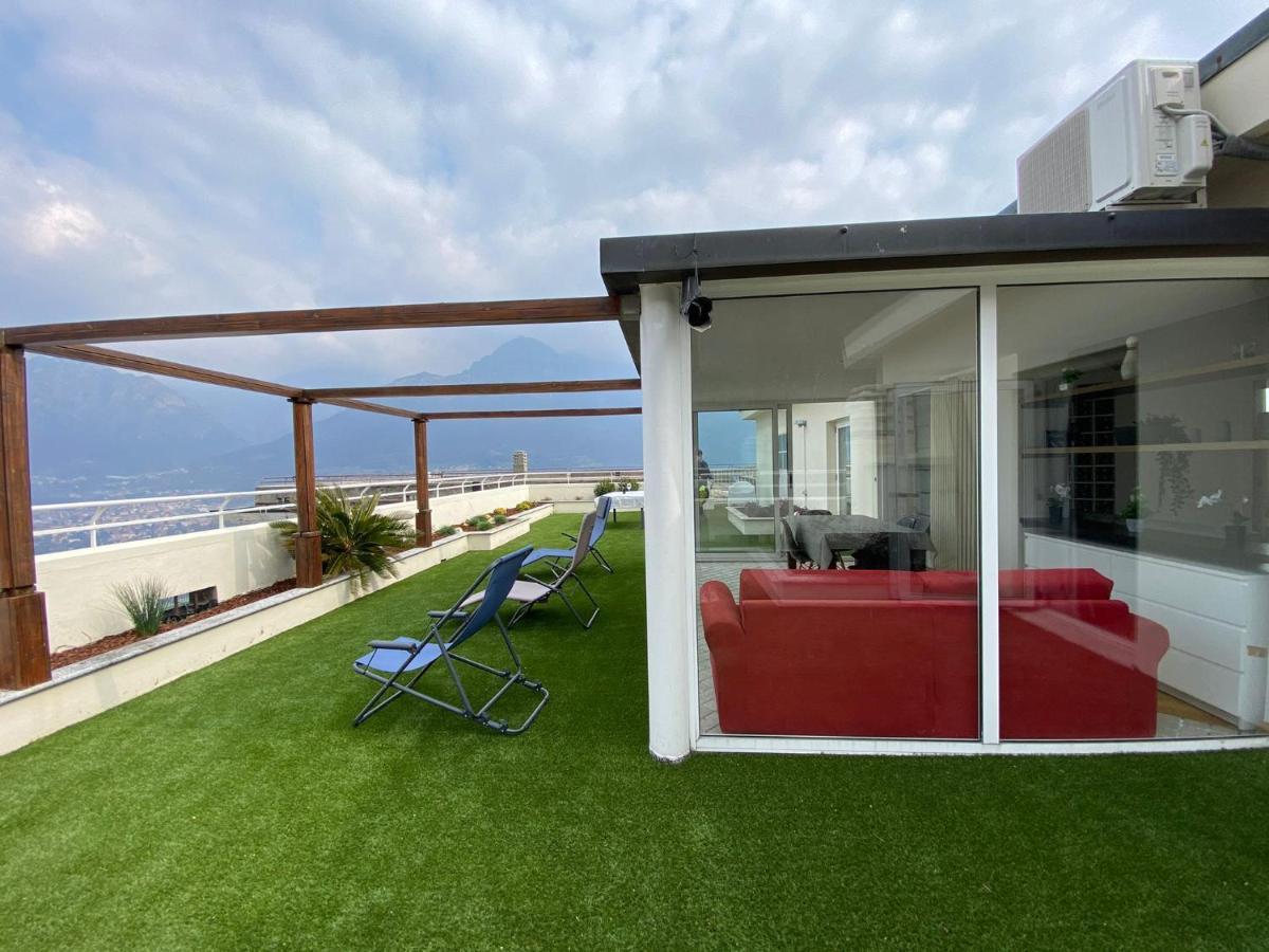 Attico With Big Terrace In Residence With Pool Valbrona Luaran gambar